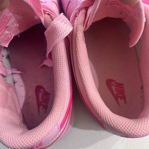 Nike Dunk Low triple pink “Barbie” sneakers- fits women sz 8.5 - Picture 5 of 11